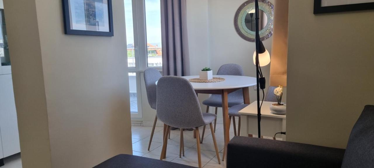 Nessebar Sky Apartment - Top Location - 2 Minutes To South Beach & South Park - 8 Minutes To Old Town エクステリア 写真